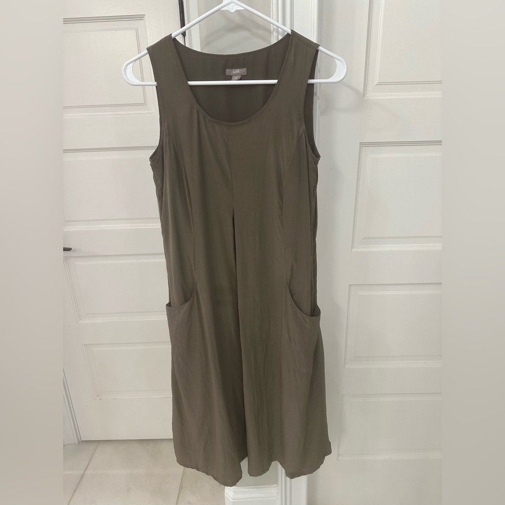 J. Jill 100% Silk Sleeveless Midi Swing Dress Pockets Brown Sz XS Petite Lined